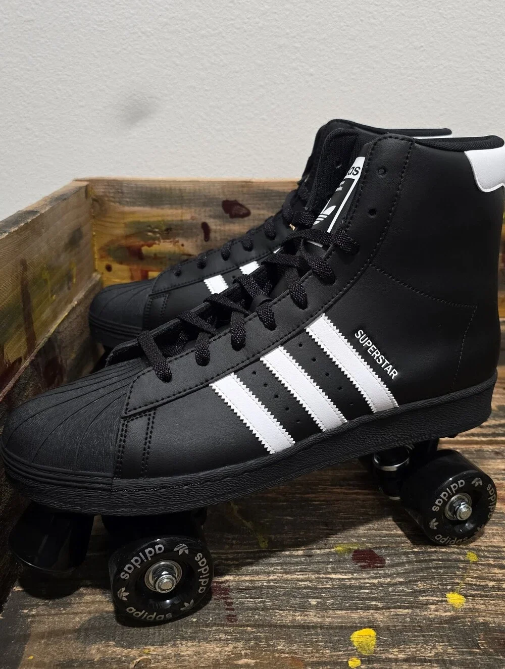 Adidas Roller Skates Size 13.5 Womens Sz 10.5 Mens Black Superstar 82 JI3535